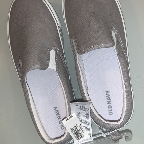 Old Navy slip-on shoes - Picture 3 of 6